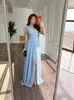 Vestido largo estilo francés de cuello en V europeo y americano 2026, sin mangas, entallado en la cintura, vestido de lujo ligero, nuevo vestido de noche