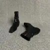 Botas de cuero suave de punta cuadrada estilo francés, un diseño de nicho que estiliza las piernas, nueva colección otoño/invierno, con alza interior, detalle de hebilla y cremallera lateral, botas largas para mujer