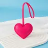 Chaveiro Simples de PU em Formato de Coração Pingente de Bolsa Preenchido com Algodão Chaveiro de Coração de Couro Fábrica Presente Venda por Atacado Personalização