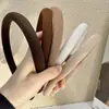 Diadema fina de rayas marrones 2022 Celebridad de Internet Nueva diadema elegante Alto sentido diadema de pinza para el pelo retro de otoño e invierno