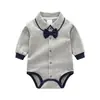 Macacão de Algodão Puro para Bebê 2026 Novo Estilo Roupas para Recém-Nascidos Macacão Triângulo para Engatinhar Estilo Coreano Body de Manga Longa com Gravata Borboleta