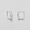 Aretes de Diamantes Franceses de Comercio Exterior Transfronterizo Hebilla para la Oreja Venta Caliente Europea y Americana Lujo Ligero Combinación con Todo Geométricos Simples Cuadrados Zirconia
