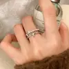 Coleção de Anéis de Pérola Elegantes, Simples, Exquisitos, Versáteis e Modernos para Uso Diário, Toque de Luxo Leve e High-End, Joias Femininas