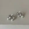 Brincos de Estrela de Zircônia e Pérola com Design Simples para Mulheres, Luxo Leve Retro Moda Tendência Elegante para o Dia a Dia