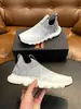 Zapatos de papá de punto populares de comercio exterior, parte superior de punto fly de gradiente, zapatos casuales slip-on para hombre con suela gruesa que aumentan la altura
