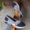 Comércio Exterior Transfronteiriço plus size Primavera e Outono Novos Tênis de Lona Listrados Casuais Bico Redondo Sapatos de Balanço Confortáveis Leves Sapatos para Mãe para Mulheres