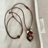 Collar de Cuerda Trenzada con Colgante de Corazón y Cruz de Piedra Natural para Mujer Retro Lujo Accesible Tendencia de Moda Cadena para el Cuello Versátil Cadena para la Clavícula
