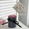 520 Buquê de Presente para Mãos Balde Abraço Dia dos Namorados Buquê de Rosas Simuladas Enfeites de Atmosfera para Presente de Aniversário de Namorado