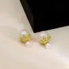 Pendientes de Perla de Sirena con Corona de Aguja Plateada, Pendientes Usables por Ambos Lados, Pendientes de Nicho de Lujo Ligero de Gama Alta para Mujeres
