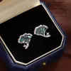 Brincos de cristal com folha de ginkgo em diamante e agulha de prata, moda, temperamento simples, brincos versáteis, brincos de luxo leve, alta qualidade, atacado