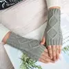 Yifan otoño e invierno viaje al aire libre cálido moda coreana tendencia guantes con agujero para el pulgar manga corta dos diamantes cubierta para el brazo mujer