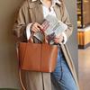 Bolsa de couro de alta qualidade para o dia a dia, nova moda para exportação, bolsa tote, bolsa de ombro portátil de grande capacidade para mulheres, bolsa de couro feminina