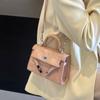 Bolsos Nicho Populares de Primavera y Verano para Mujer 2024 Nuevo Estilo Versátil Bolso Cruzado Ins Moda Mini Bolso Kelly