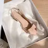 Nuevos Zapatos de Charol de Punta Cerrada con Lazo Estilo Verano 2026 Suela Suave Tacón Cuadrado Estilo Coreano Gentil Sandalias de Tacón Bajo sin Espalda para Mujer