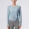 Cubierta de yoga para mujer de nailon con sensación de piel desnuda color crema, top de manga larga para fitness, camiseta deportiva profesional para entrenamiento de Pilates
