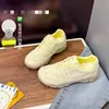 Zapatillas de Entrenamiento Alemanas de Suela Gruesa para Mujer, Nuevo Modelo 2026, Verano, Transpirables, Suela Suave, Versátiles, Hacen que los Pies Parezcan Más Pequeños, Tenis Casuales de Bloques de Color con Punta Redonda