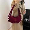 Bolso de hombro para mujer, estilo coreano, moderno, con remaches, estilo occidental, de gran capacidad, portátil, para hacer dumplings, de comercio exterior, 2025