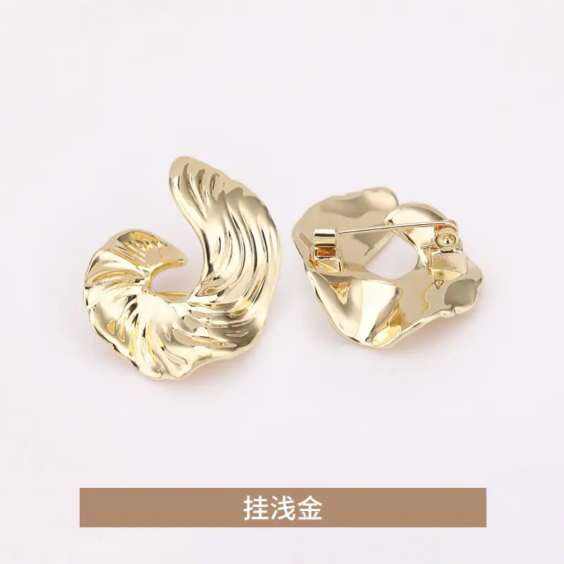 挂浅金.jpg