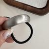 Anillo elástico para el cabello cóncavo-convexo de metal con personalidad y diseño de nicho, cuerda para el cabello geométrica de viento frío que combina con todo, cuerda para la cabeza con temperamento retro