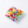 Fornecido diretamente pelo fabricante: pompons de seda de poliéster, pompons pequenos de alta elasticidade em cores macaron, brinquedos de pompom para crianças, acessórios de vestuário e pingentes