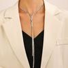 Collar largo super cool estilo pull para mujer ins diseño nicho minimalista cadena hueso de serpiente acero titanio moda europea y americana cadena suéter