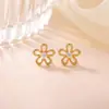 Pendientes de Flor Chapados en Oro de Plata de Ley S925 Yiluyin, Moda Minimalista de Nicho, Elegantes y Lujosos, Versátiles para el Viaje Diario, Joyería de Oreja de Plata