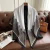 Nuevo Pañuelo de Seda para Primavera y Verano, Estilo Delgado, Bufanda Cuadrada Grande de 130 cm, Pañuelo Decorativo Estampado de Alta Gama, Chal Versátil