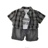 Conjunto de Verano con Mangas Cortas para Niños 2026 Nuevo Elegante Ropa de Verano para Bebé Conjunto de Tres Piezas con Camisa a Cuadros de Moda
