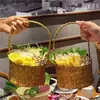 Restaurante de hot pot moderno estilo montanha, louça criativa, pratos com gelo seco para shabu-shabu de carne, travessa comercial de cogumelos e vegetais