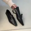 Sapatos Loafers Slimming Versáteis para o Dia a Dia de Mulheres, Bico Quadrado Francês Slip-On Salto Baixo Elegantes Pequenos Sapatos de Couro