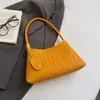 Bolsa de ombro feminina da moda para axila, nova bolsa de ombro com padrão trançado, bolsa de mão para axila de moda e estilosa para o dia a dia