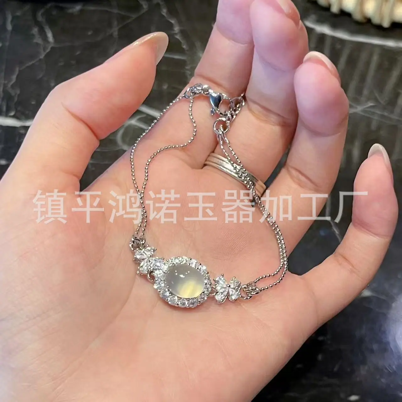 微信图片_20251124073858_2570_256.j