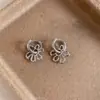 Pendientes de Flor Hueca de Alta Gama, Sencillos y Lujosos, Pendientes de Diseño de Doble Uso, Pendientes de Moda y Versátiles para el Día a Día