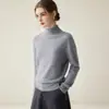 Suéter de cachemira para mujer 100% cachemira pura de cabra, suéter de cuello alto para mujer, nueva camisa base de punto ajustada para otoño e invierno, diseño simple