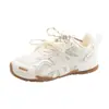 Zapatillas Deportivas Transpirables de Malla Retro de Nicho para Mujer 2026 Nuevo Estilo de Verano con Aumento Oculto de Altura Zapatos Casuales Planos Blancos