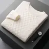 Suéter de lana nueva de otoño e invierno para hombre, suéter holgado de cuello redondo con jacquard de diamantes engrosados, camisa básica de punto informal de negocios