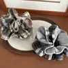Scrunchie Xadrez Quente Escovado Dupla Camada Estilo Acadêmico Retrô Coreano para Mulheres, Grande Acessório de Cabelo Floral