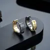 Brincos de Argola Cruzados de Zircônia Transfronteiriços para Homens, Brincos de Argola Lisos, Presilhas de Orelha de Raio, Pingentes de Orelha, Acessórios de Orelha para Mulheres, Amostra de Live do TikTok