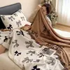 Manta de cashmere sintético grau A, espessa para o inverno, feita de veludo de leite, adequada para cochilos no escritório, como capa de sofá ou como xale.