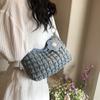 Bolso Bandolera Flor de Burbuja Bolso Cilindro para Mujer 2025 Nuevo Textura Chica Japonesa y Coreana Bolso de Mano para Almuerzo Bolso de Compras