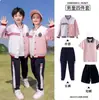 Uniformes de Jardim de Infância, Uniformes de Verão, Uniformes de Escola Primária, Uniformes de Algodão para Sala de Aula de Primavera e Outono, Conjunto Esportivo de Três Peças de Manga Curta, Uniformes Infantis de Outono e Inverno
