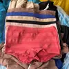 Cueca Boxer Seamless de Cintura Média com Efeito Tummy Control e Levanta Bumbum, Novo Estilo Europeu e Americano, para Esportes, Fitness e Yoga para Mulheres