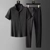 Traje Deportivo Casual de Marca Nueva de Moda Verano 2025 Camiseta de Manga Corta para Hombre Pantalones de Marca de Moda Conjunto de Dos Piezas Holgado Estilo Hong Kong