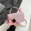 Bolso Bandolera Cuadrado Pequeño de Textura Casual con Textura de Gran Capacidad, Estilo Nuevo 2025, Empalme de Moda, Color Sólido