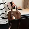 Bolsa de Mão Boston Retro de Alta Qualidade Fosca para Mulheres Outono Simples Versátil Casual para o Dia a Dia Ombro Único Transversal
