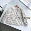 Nova Jaqueta Casual Acolchoada de Penas de Pato Branco 90 com Gola V Leve para Outono e Inverno 2025 Jaqueta Casual Feminina Diamond
