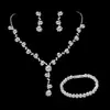 Popular moda transfronteriza europea y americana collar de borla de flor de diamantes completo conjuntos de joyería traje juego de tres piezas para novia
