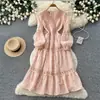 Vestido para mujer de estilo palaciego, con intrincados bordados, mangas de farol huecas, cuello en V, corte ajustado, longitud media, verde, otoño 2026
