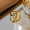 Collar de Mariposa de Acero de Titanio Estilo Corto Cadena para Clavícula de Mujer Ins de Moda Elegante Exquisito Sensación de Alta Gama No se Desvanece Juego de Mariposas