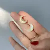 Brincos de Zircônia Lua Estilo Francês Vintage para Mulheres, Brincos Simples e Delicados de Luz da Lua com um Temperamento Suave